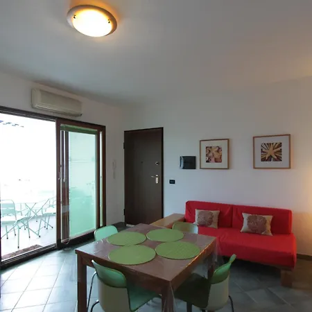 Le Residenze Del Porto Aparthotel 3*